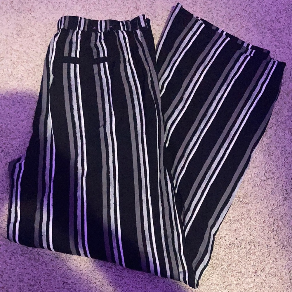 Striped straight pants